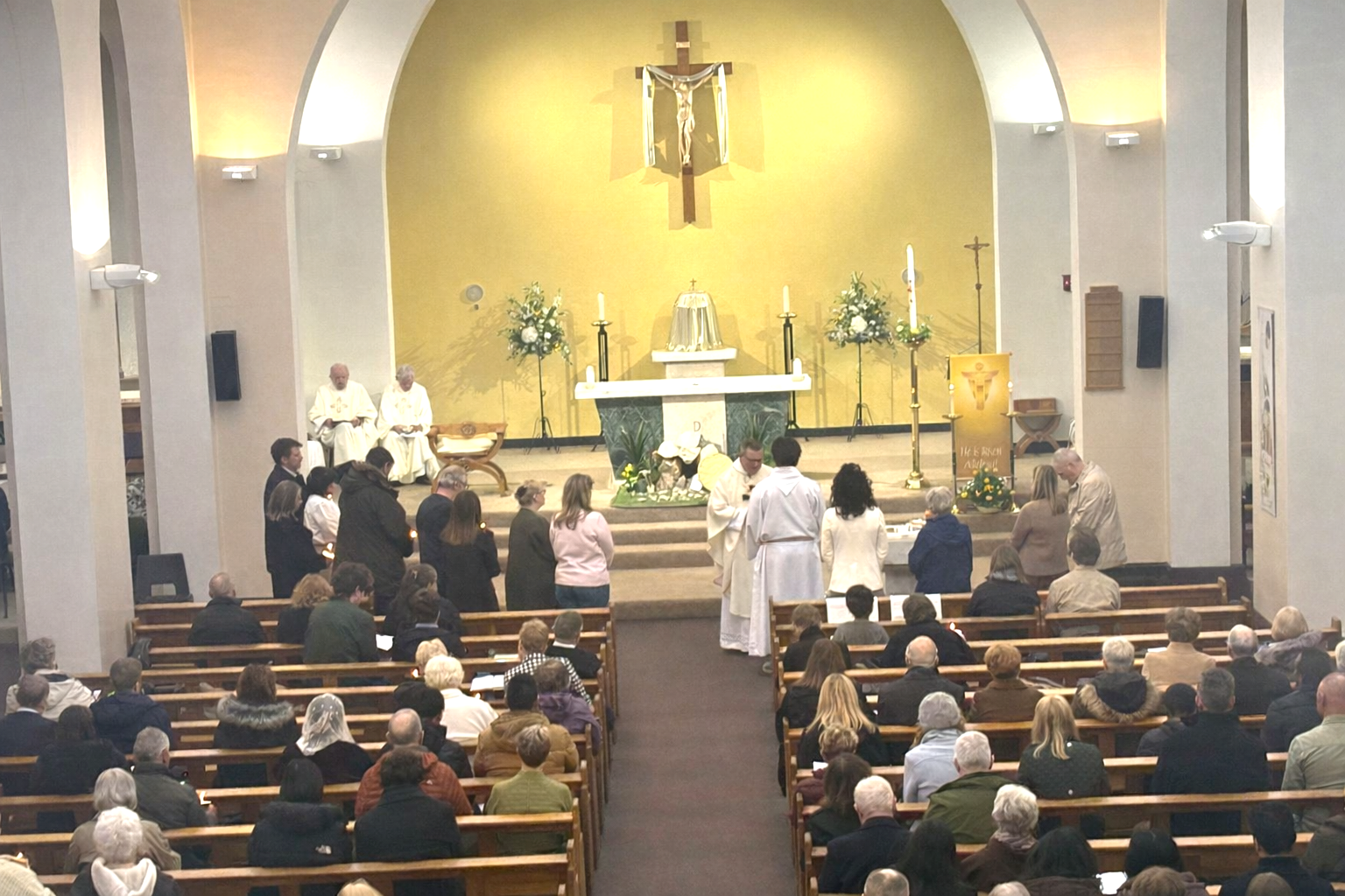 A Joyful Easter Welcome